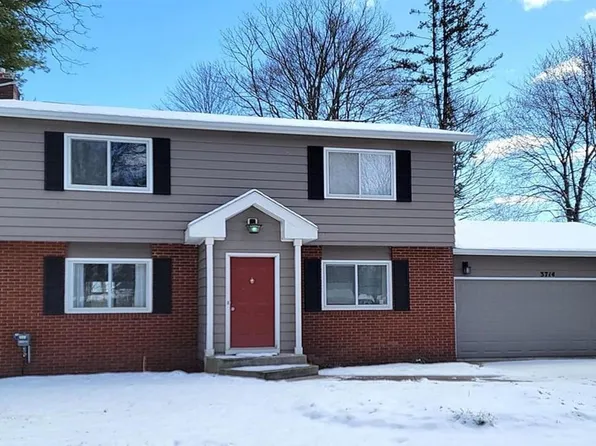 3714 Fuller Dr, Midland, MI 48642