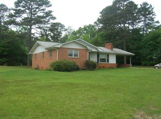 174 Springdale Dr, Forest City, NC 28043