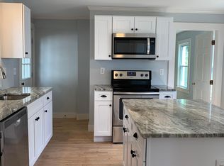 114 Thames St, Groton, CT 06340