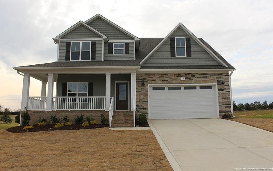 1st image of 15 Castello Ct