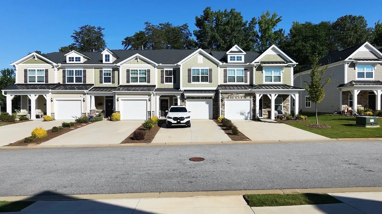 337 Nettle Ln, Greenville, SC 29607 — Photo 1