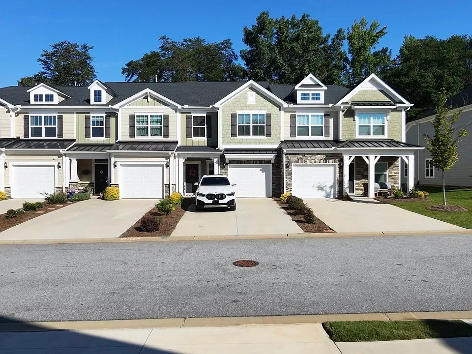 337 Nettle Ln