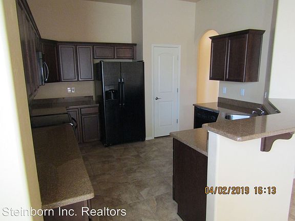 4th image of 5842 Coyote Flats St