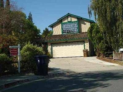 2nd image of 2712 Violet Ct