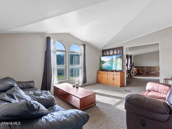 2579 N Bradley Ct, Post Falls, ID 83854