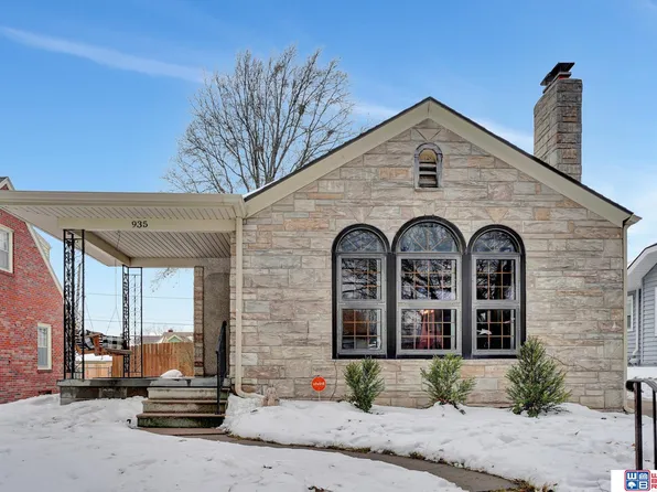935 S 36th St, Lincoln, NE 68510