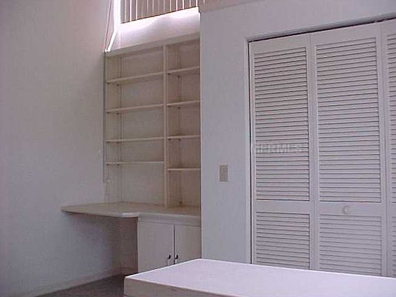 3rd image of 20 Saint Andrews Pl
