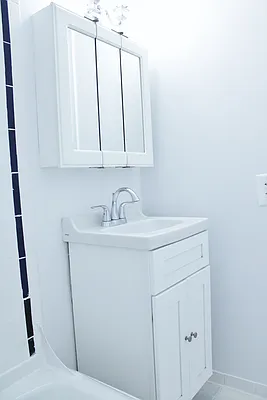 Rented by City & Suburban | media 18