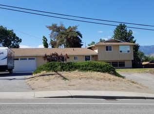 830 8th St NE, East Wenatchee, WA 98802