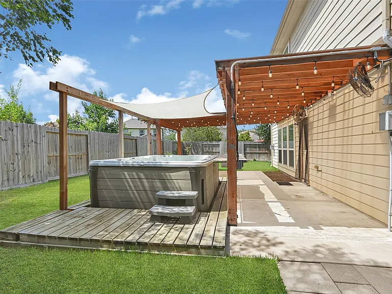 29467 Iris Bloom Ct — Photo 39