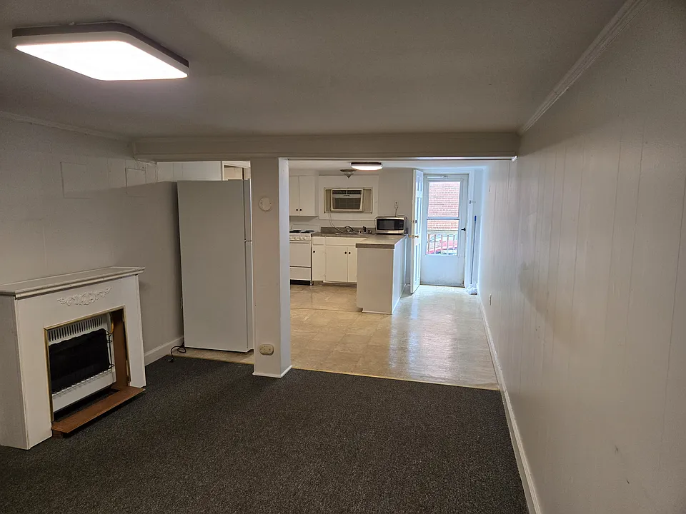 23 S Jefferson St #5