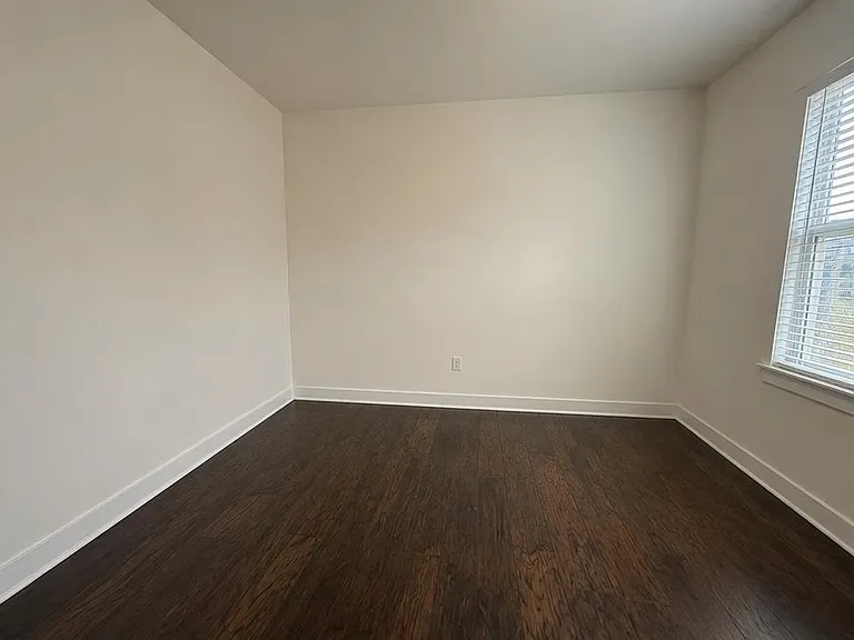 73 Sanford Pl #2 — Photo 9