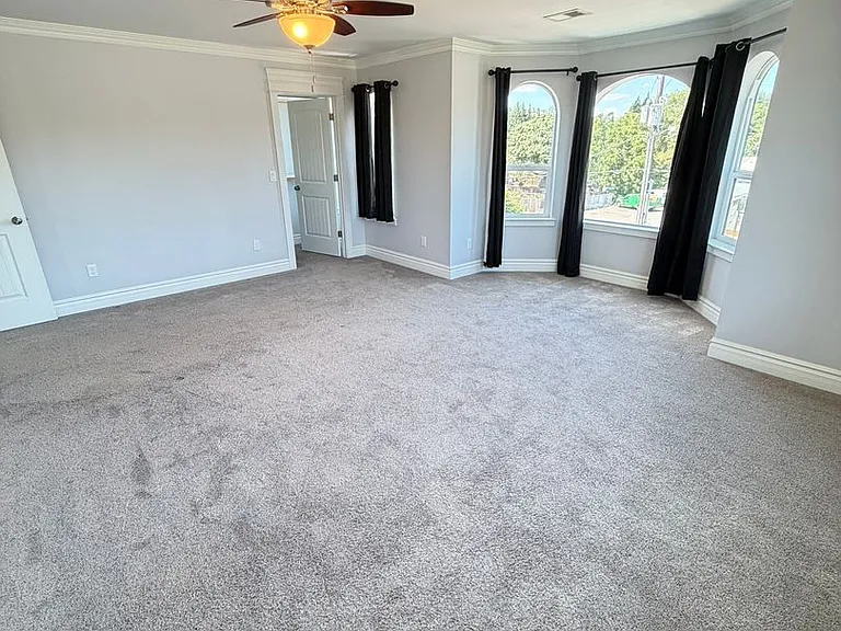 103 W Bishop Way — Photo 17