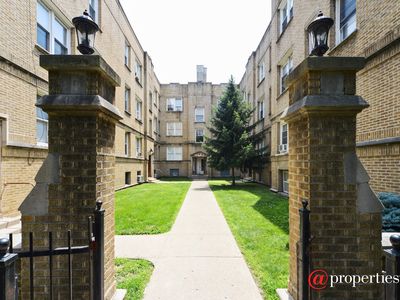 1701 W Wallen Ave APT 3A, Chicago, IL, 60626