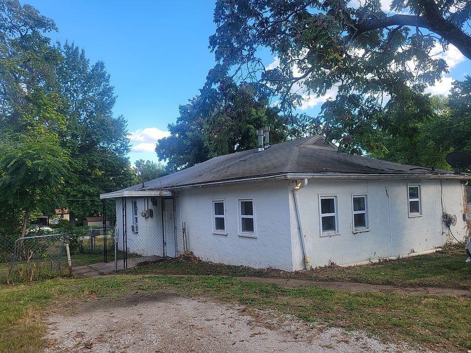 1st image of 812 S Marion Ave