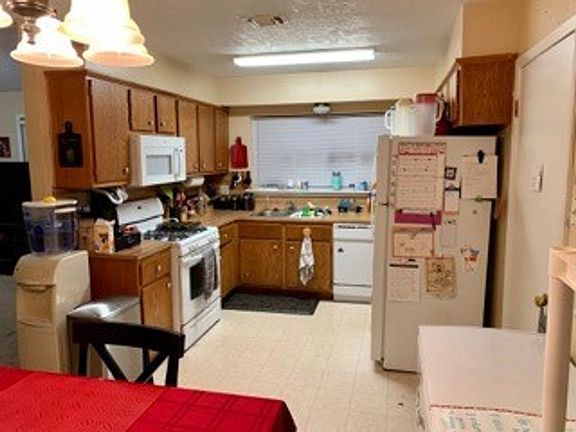 5th image of 2525 Allen Ridge Dr