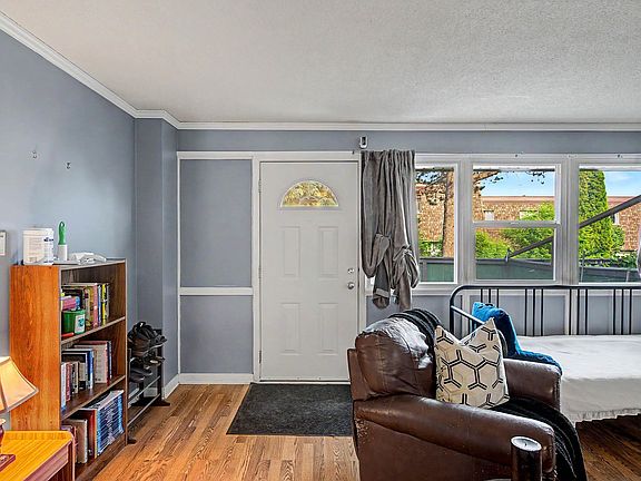 2nd image of 219 Village On The Grn NW