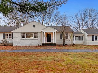 1280 Little Meadow Rd, Guilford, CT 06437