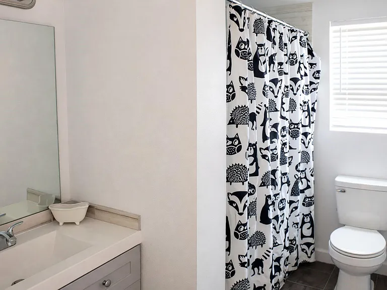 506 Azalea St — Photo 13