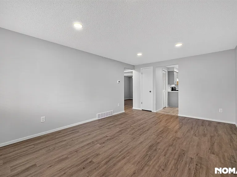 3509 Butternut Dr — Photo 6