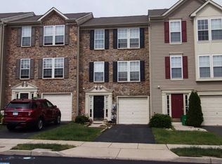 727 Waterway Ct, Quakertown, PA 18951