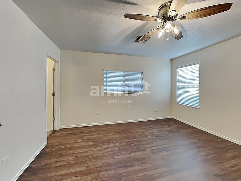 3035 W Lucia Dr — Photo 8