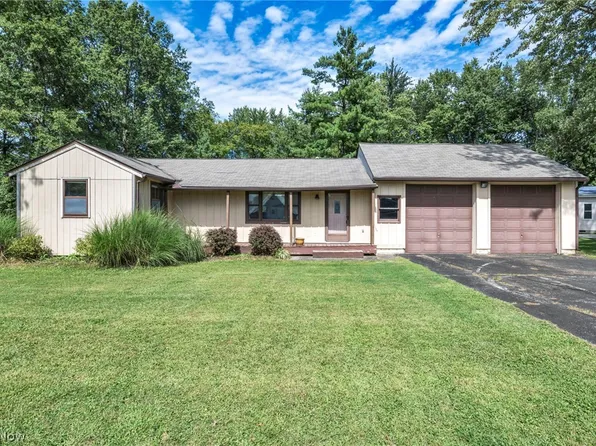 41878 Cooper Ave, Elyria, OH 44035