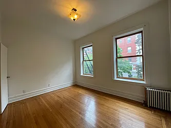 Rented by Jonathan Wachtel, LREB