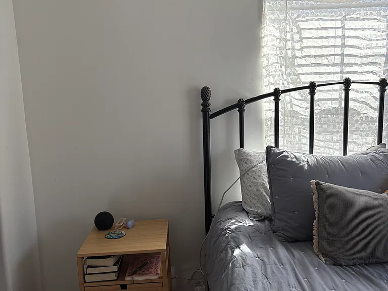 704 W 9th Ave #1/2 — Photo 7