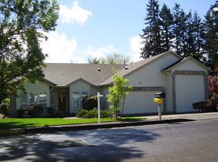 912 Henry Rd, Newberg, OR 97132