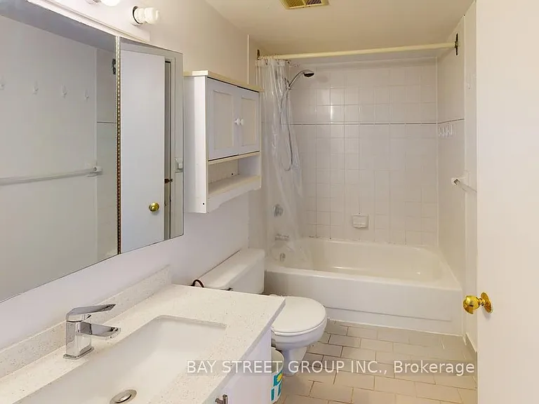 3050 Ellesmere Rd #1019 — Photo 4