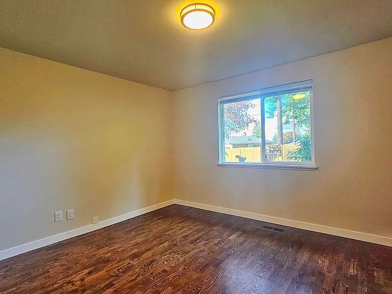 13865 SE 40th St — Photo 12