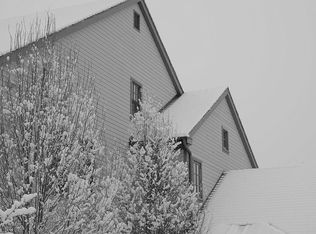 699 Sugartown Rd, Malvern, PA 19355