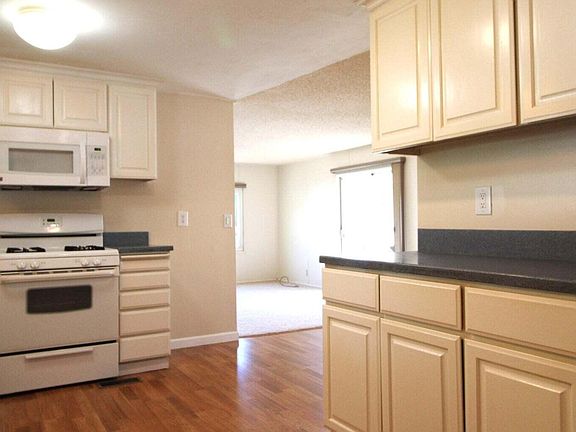 5th image of 1055 N 5th St Unit 140