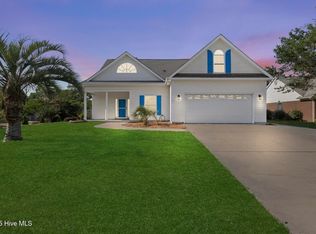 1 Bay Drive, Sneads Ferry, NC 28460