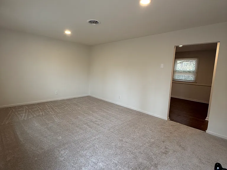 15705 Gary Ave — Photo 20