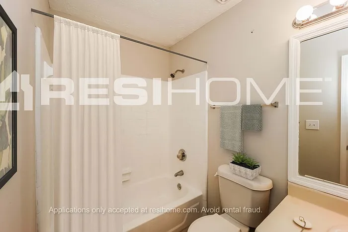 6554 River Glen Dr — Photo 13