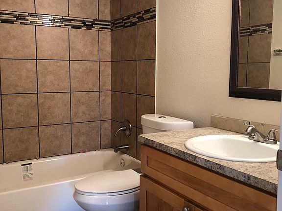 4th image of 320 W Pine St #2