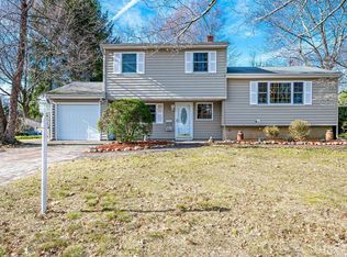 5 Huntington Rd, East Brunswick, NJ 08816