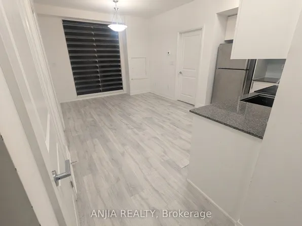 (undisclosed Address), Markham, ON L6B 1R7