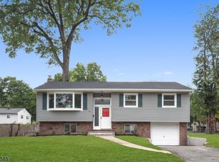 57 Garfield Rd, Parsippany, NJ 07054