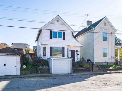 2217 7th Ave, Beaver Falls, PA, 15010
