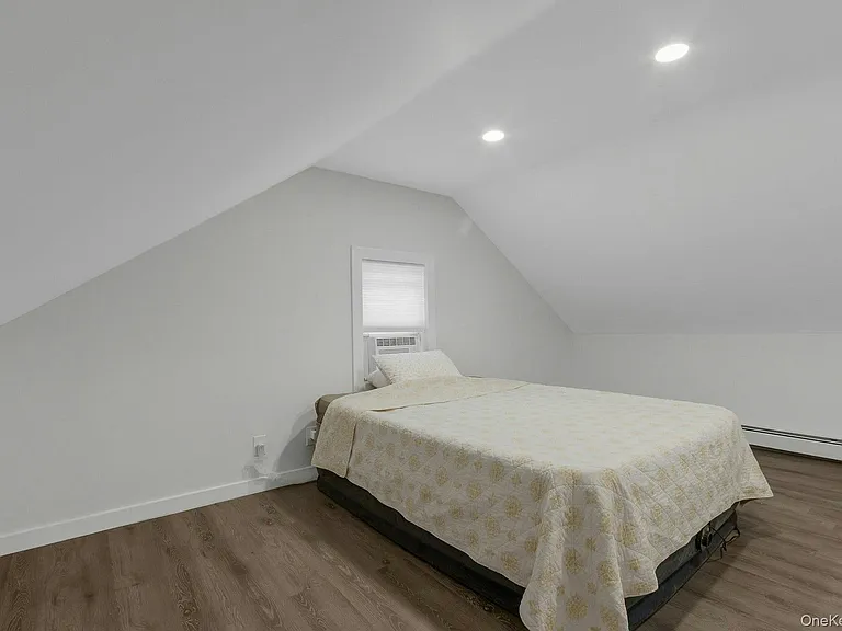 64 Lyons Rd — Photo 29
