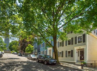 10 Monument St #1A, Charlestown, MA 02129