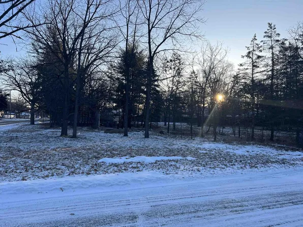 132 North College Street, Adams, WI 53910