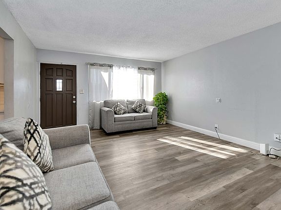 4th image of 5283 E Marsh St