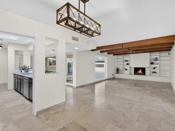 4816 E EARLL Drive, Phoenix, AZ 85018