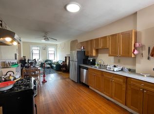 313 Cambridge St #1, Cambridge, MA 02141