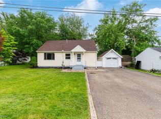 364 Sewell Ave, Akron, OH 44319