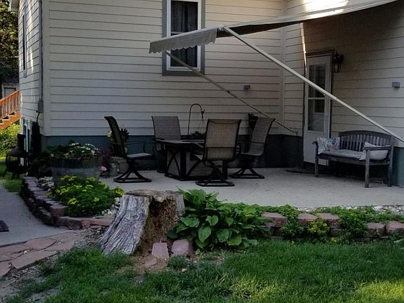 3rd image of 307 Palmer St